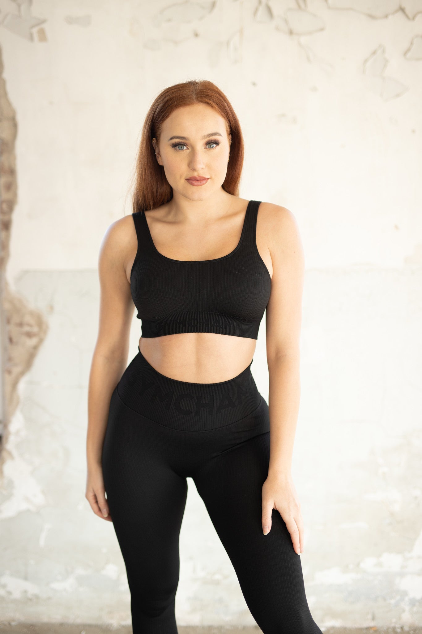 Ribbed Seamless Sports Bra - Black